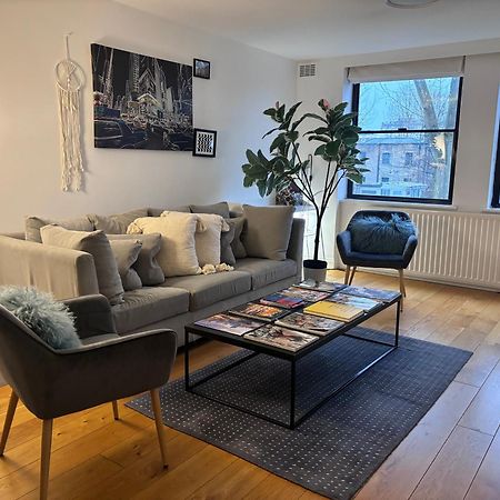 Hyde Park,3 Min Walk,Family Home! 2 Bedrooms & 2 Bathrooms Apartment! Fantastic Location Londen Buitenkant foto