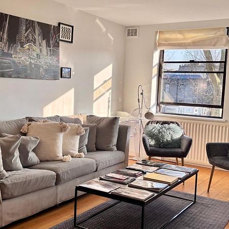 Hyde Park,3 Min Walk,Family Home! 2 Bedrooms & 2 Bathrooms Apartment! Fantastic Location Londen Buitenkant foto
